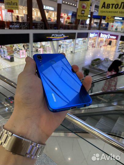 Телефон huawei p20 lite