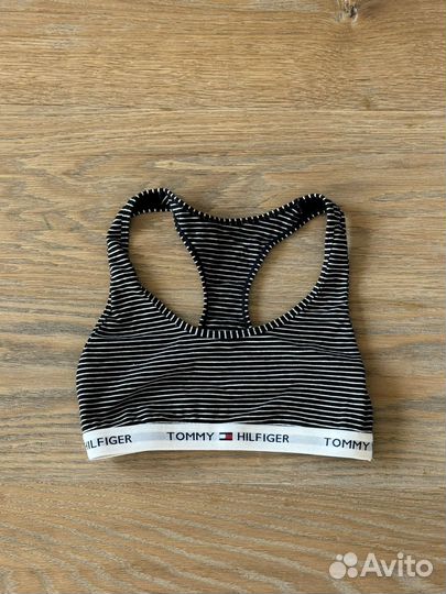 Tommy hilfiger топ