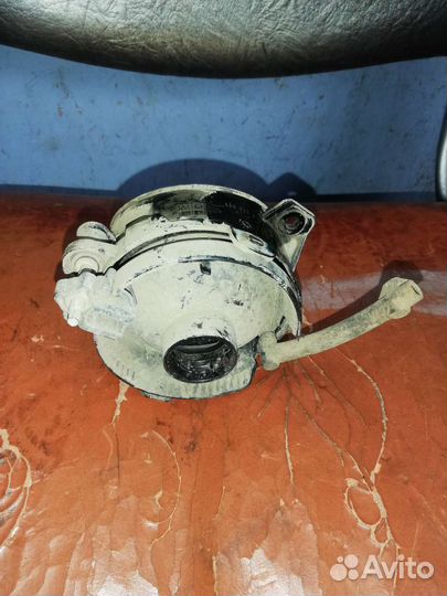 Фара противотуманная Лада Ларгус