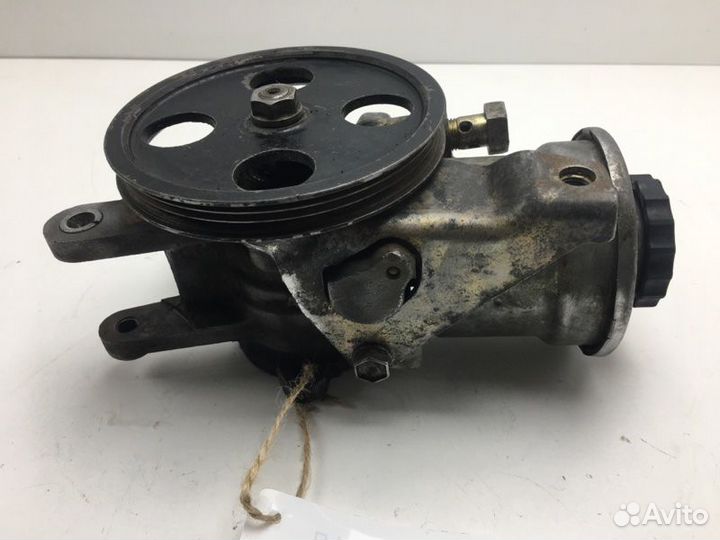 Насос гидроусилителя Toyota Corolla AE82 4agelu