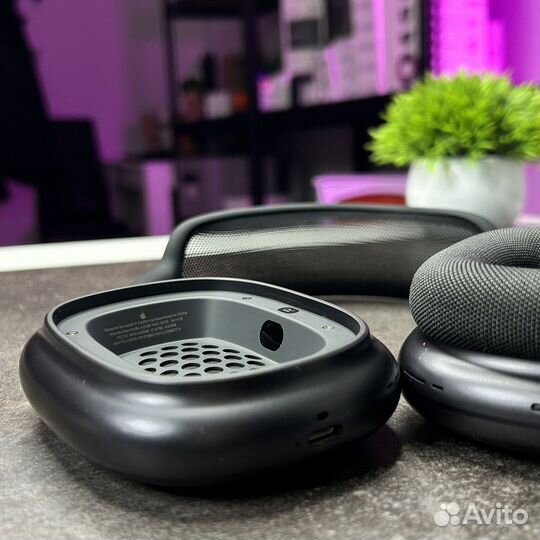 Наушники AirPods Max Space Gray