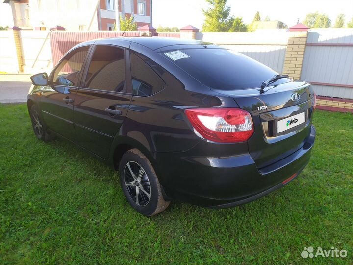 LADA Granta 1.6 МТ, 2017, 107 787 км