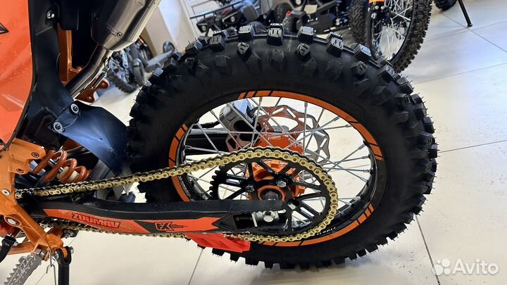 Мотоцикл Zuumav A5 оранжевый