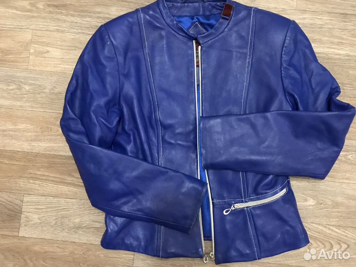 Кожаная куртка 44 размер
