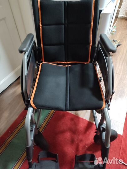 Коляска инвалидная