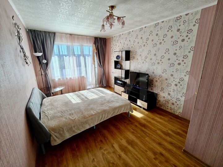 1-к. квартира, 32 м², 8/9 эт.