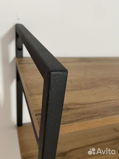 Полка навесная в стиле лофт