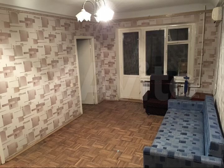 4-к. квартира, 60 м², 3/5 эт.