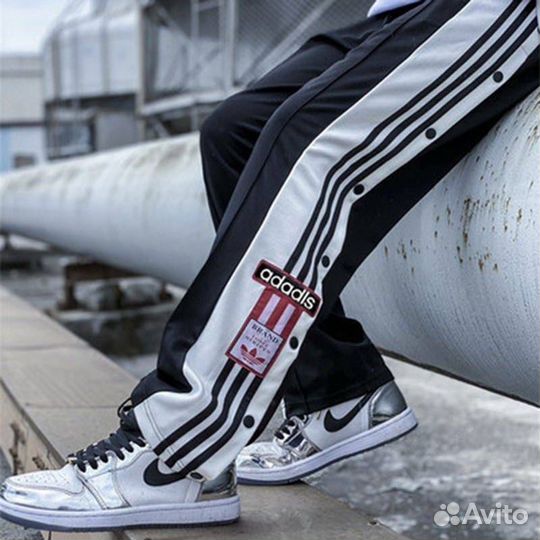 Спортивные штаны Adidas