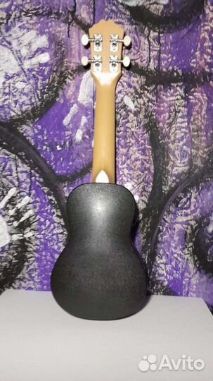 Гитара укулеле