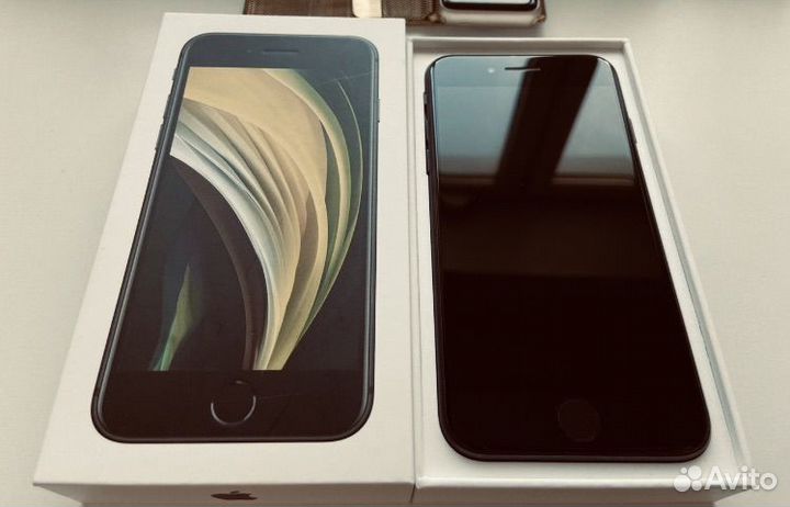 iPhone SE 2020(Black)