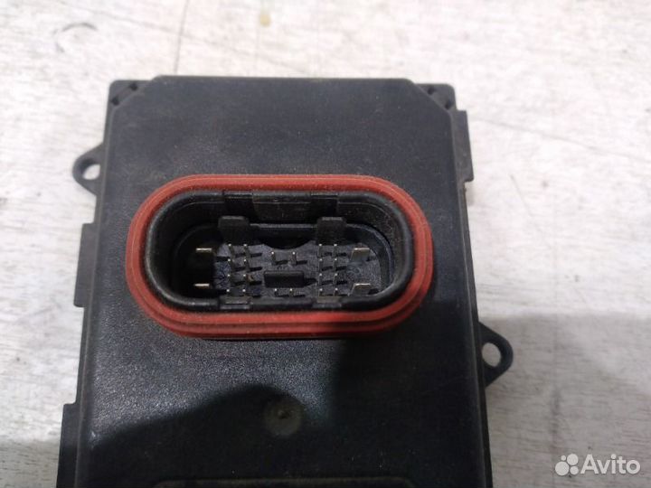 Блок фары Volkswagen Touareg 2 С 2010-2018