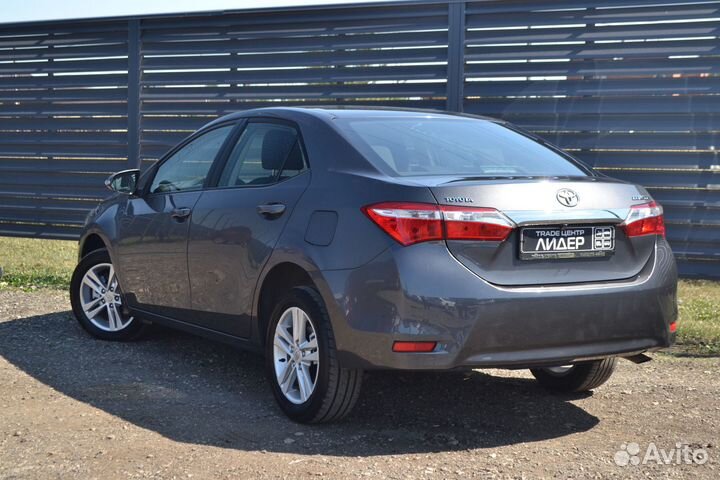 Toyota Corolla, 2013