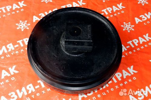 Колесо направляющее (ленивец) Hitachi EX135UR