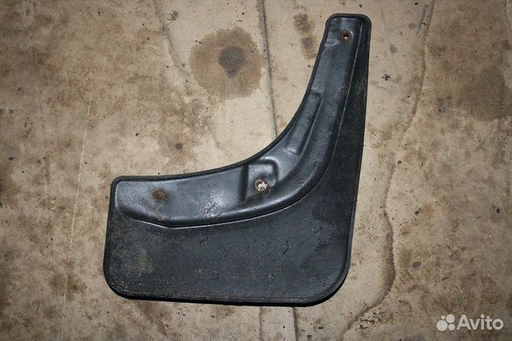 Брызговик задний левый Volkswagen tiguan 2011-2016