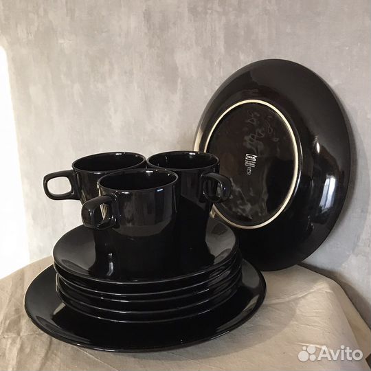 Тарелки и кружки IKEA