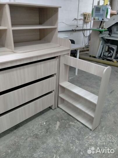 Детская кровать трехтумбовая