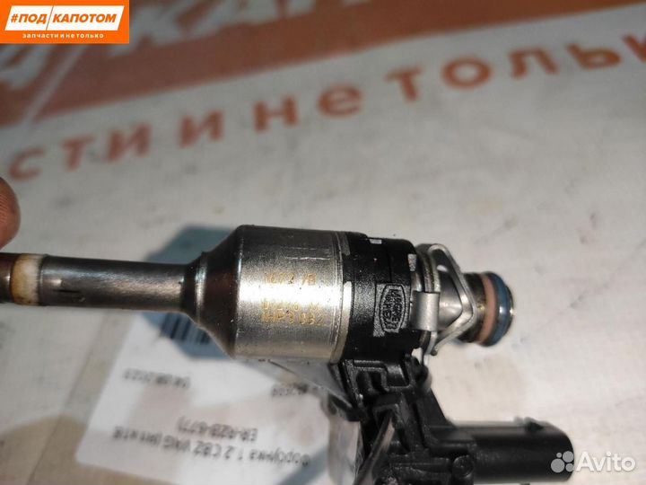 Форсунка топливная Volkswagen Golf 6 2012