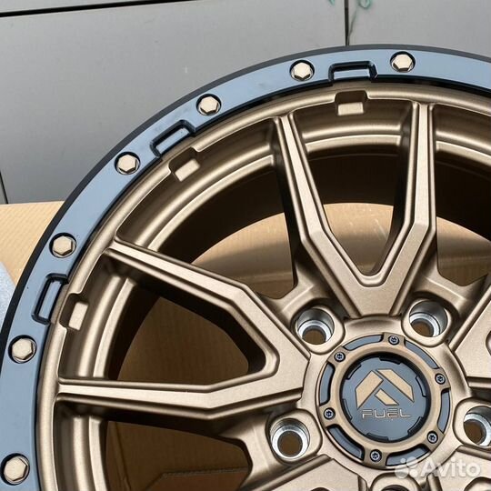 Диски Fuel Rebel 5 R20 на Toyota Tundra Sequoia