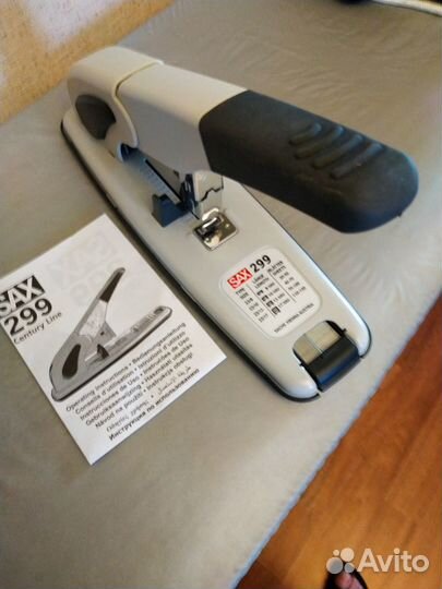 Мощный степлер SAX 299