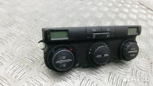 Блок управления печки и климат-контроля skoda octa