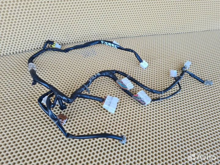 Проводка сиденья передняя правая Infiniti Ex35