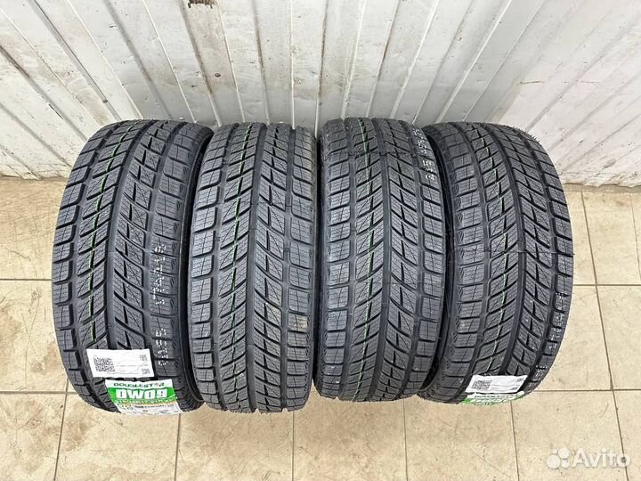 DoubleStar DW09 315/35 R20 106T