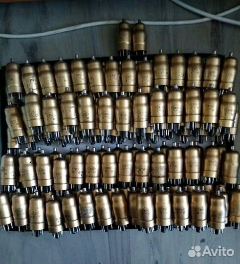 Радиолампы 2ж2м, 6п13с, 6п18п