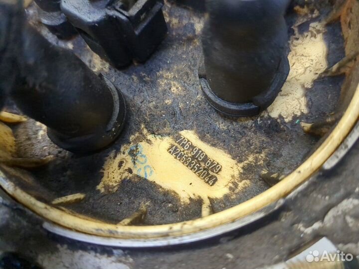 Насос топливный электрический Audi Q7, 2006