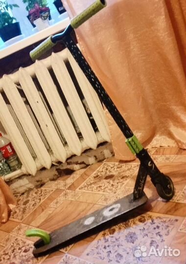 Трюковой самокат