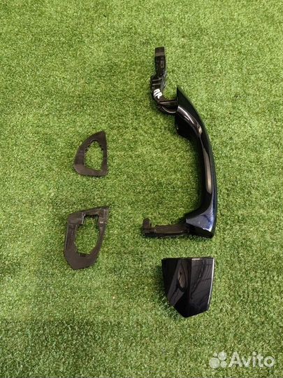 Ручка двери правая Audi Q8 4MN DCB 2018