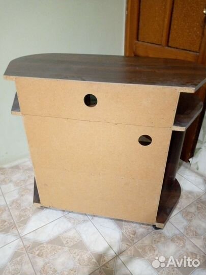 Тумба под телевизор