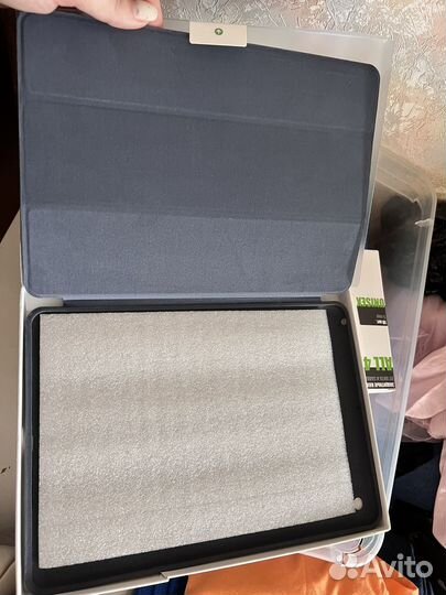 Чехол на iPad 10 2