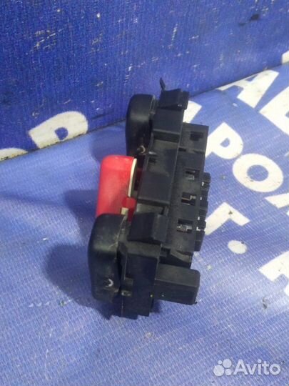 Блок кнопок Mercedes-Benz W210 седан 2002