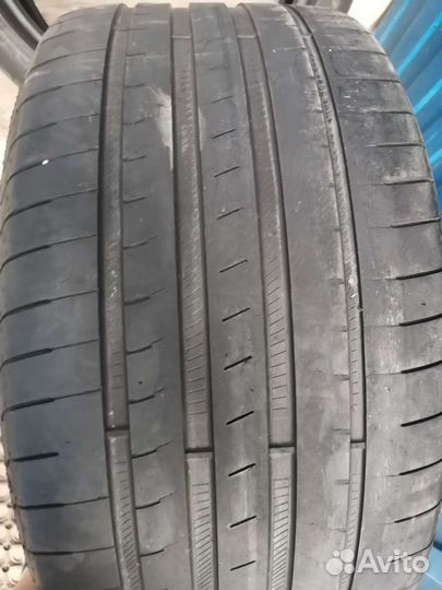 Goodyear Eagle F1 Asymmetric 3 245/40 R19 и 275/35 R19 98Y