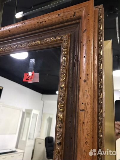 Зеркало в деревянном багете 1950х1000