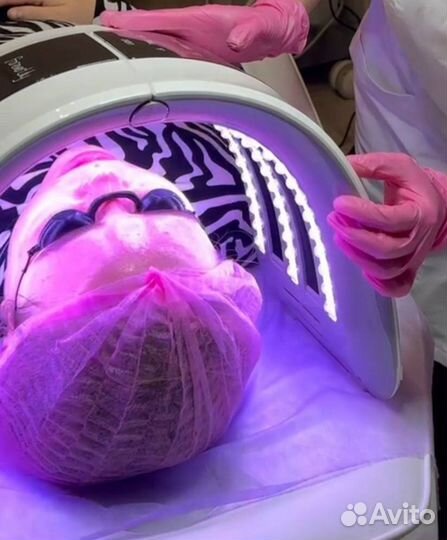 Промоутер раздача листовок