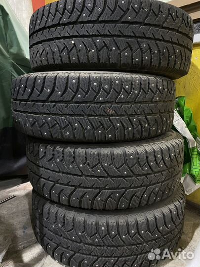 Колеса зимние r16 bridgestone