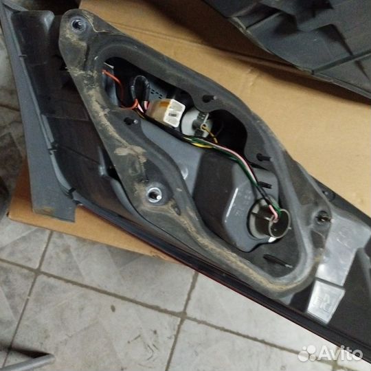 Задние фонари на hyundai solaris 1