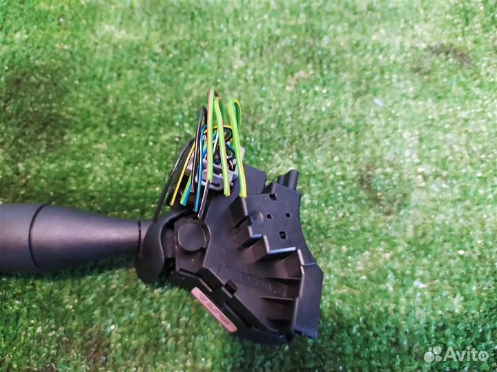 Подрулевой переключатель поворотов Ford Fiesta (C