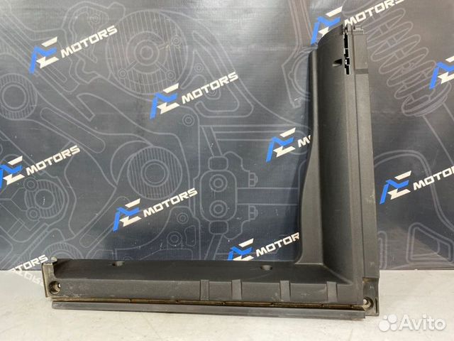 Пластик багажника Volkswagen Passat Variant B6 BZB