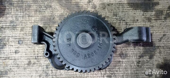 Масляный насос MAN F2000 1995 51051033086