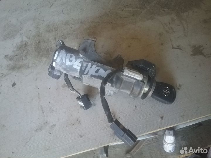 Тойота авенсис 2010 год замок зажигания