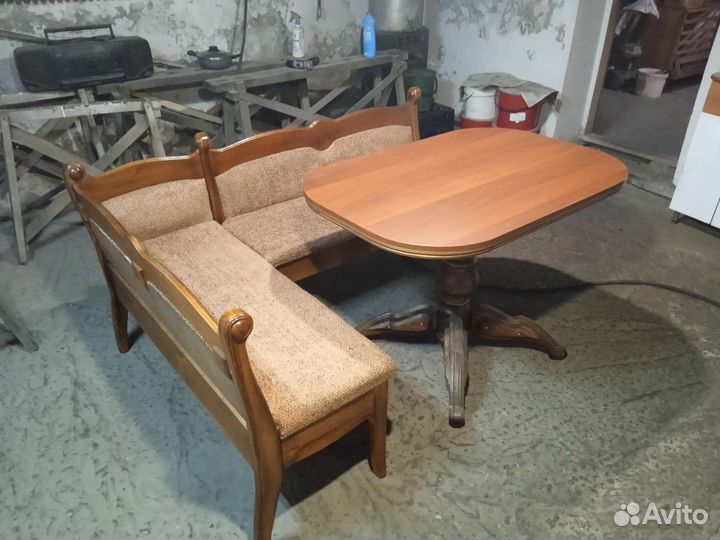 Кухонный уголок