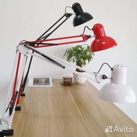 Лампа Настольная на струбцинном креплении