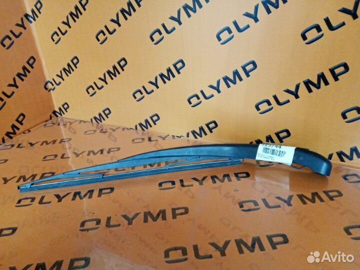 Дворник с 5 -й двери Mazda Verisa DC5W ZJ