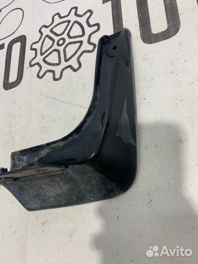 Брызговик задний правый Hyundai Solaris G4FC 2014