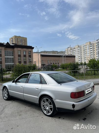 Audi A8 4.2 AT, 2000, 335 000 км