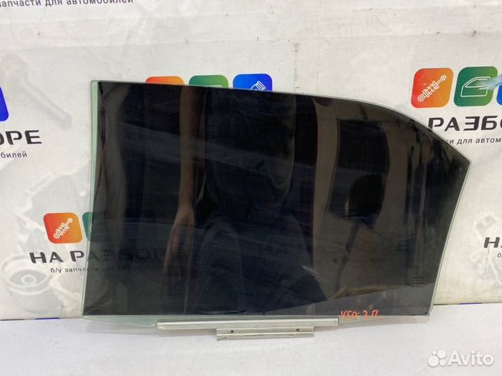 Стекло двери заднее правое Toyota Camry XV50