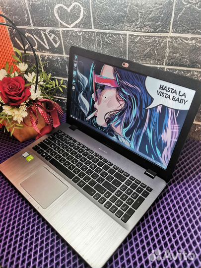 Asus FullHD/i3-8130u/8gb/mx 130 2gb/ssd 240gb